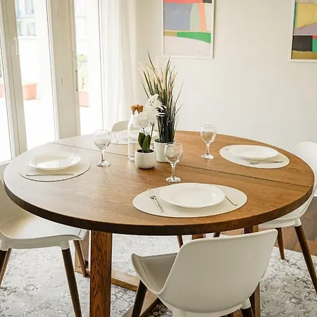 Apartment Magical Residence, Le Cour Royal Near Disneyland Paris, Just 5 Min Away ! *