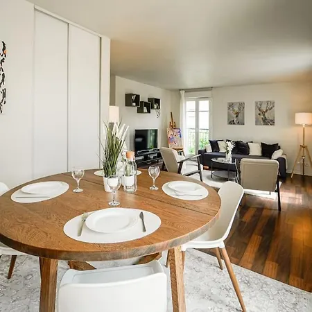 Magical Residence, Le Cour Royal Near Disneyland Paris, Just 5 Min Away ! Apartment